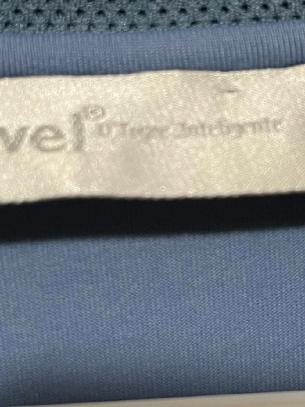 INVEL brand Woman’s V-neck long sleeve Bioceramics Mid Blue color Size Medium - Picture 2 of 5